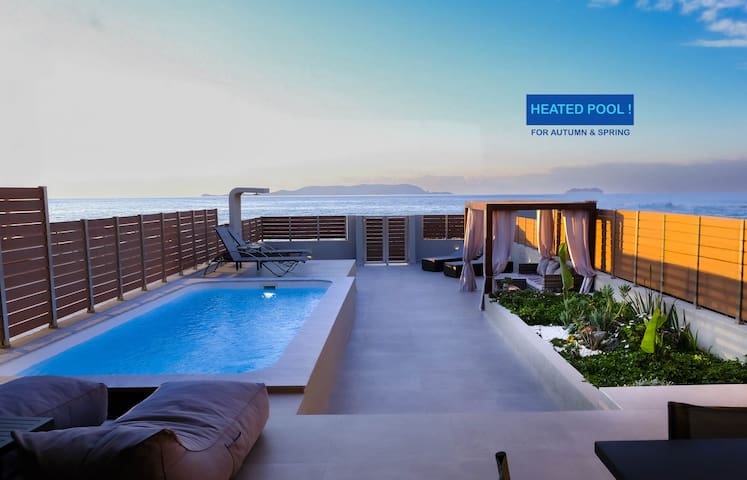 Blue Coast Seafront Villa with Heatable Pool