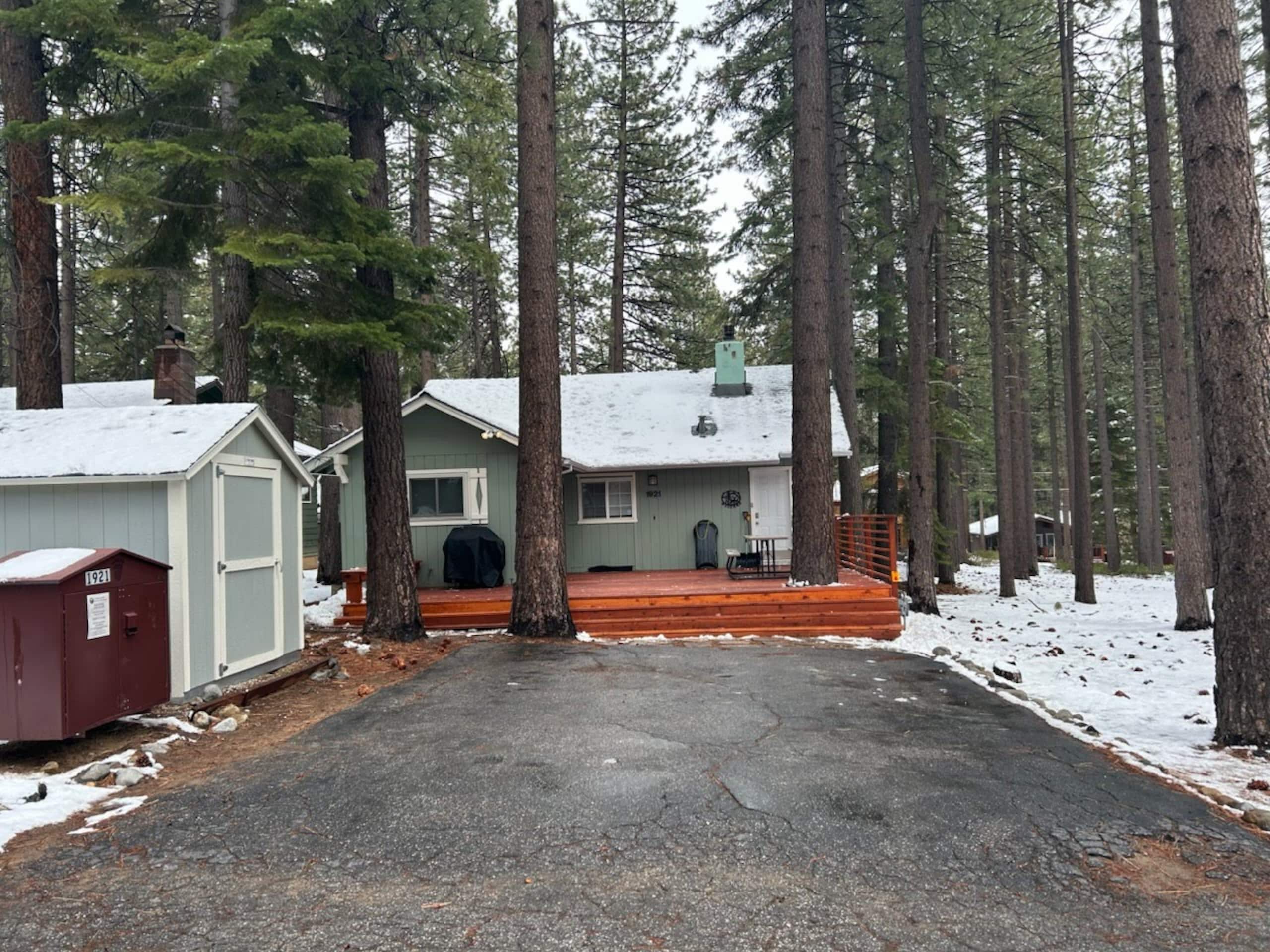 Charming One-Story Cottage - 6 Miles to Lake & Ski - Photo 36