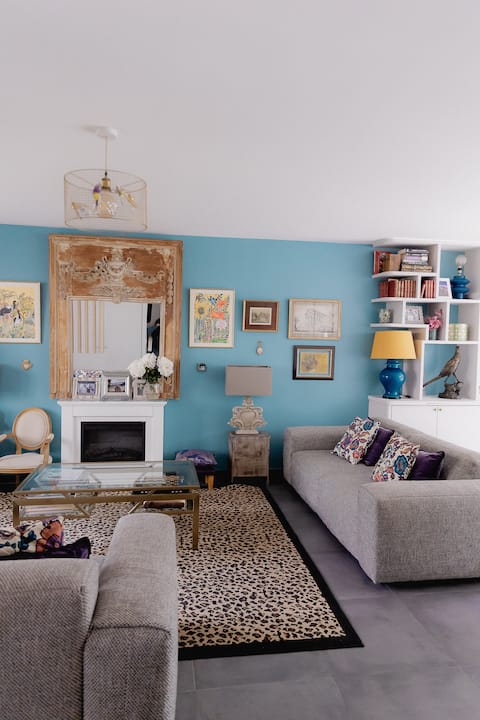 Top Airbnb: Comfortable and Bright House à Versailles