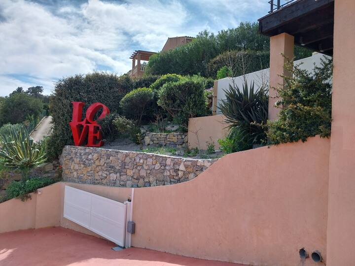 Villa Piscine Privée/vue Mer. Tranquillité Du Var. - Roquebrune-sur-Argens