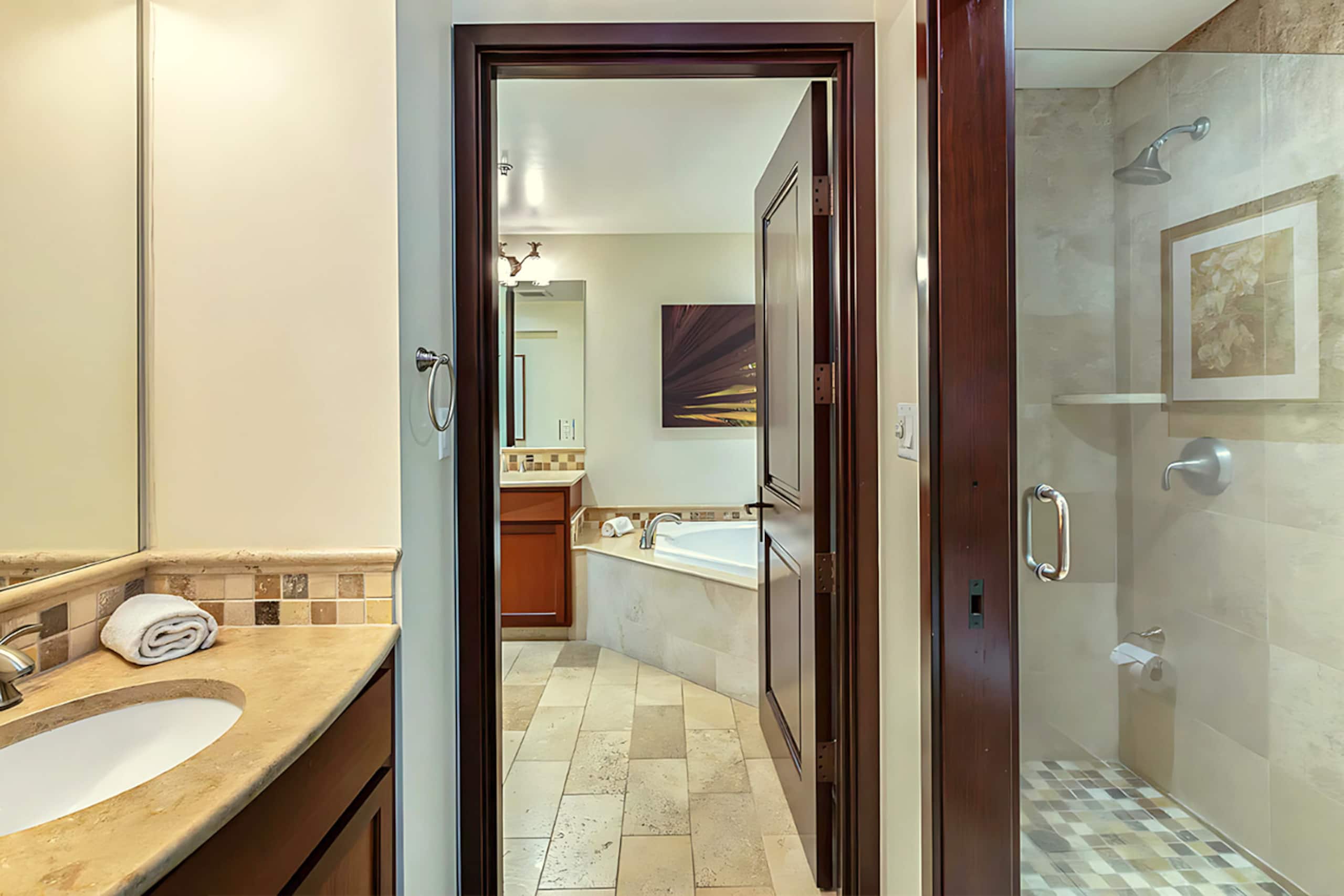 Condo in Kapaa · ★4.88 · 2 bedrooms · 3 beds · 3 baths - Photo 12