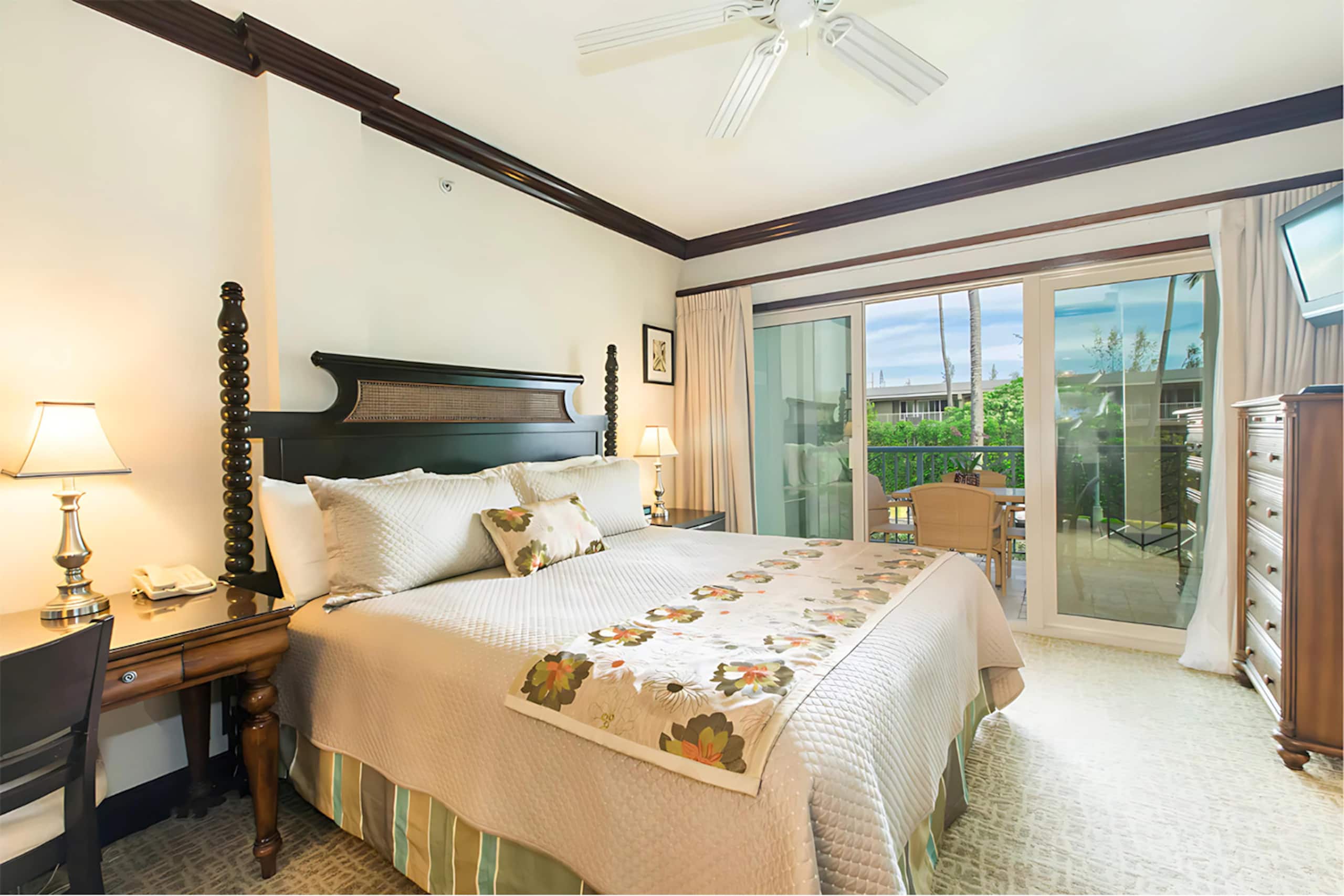 Condo in Kapaa · ★4.88 · 2 bedrooms · 3 beds · 3 baths - Photo 6