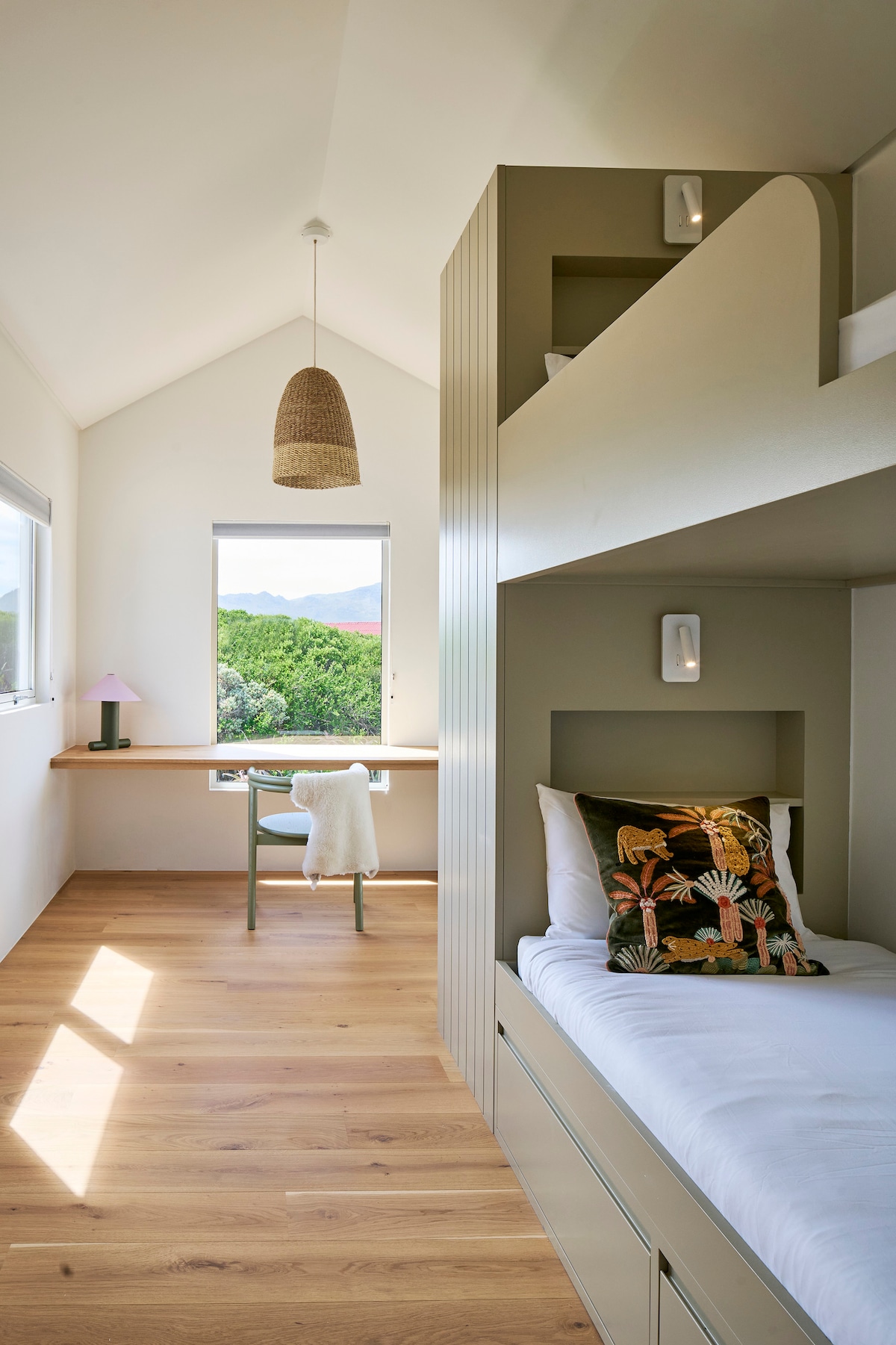 საძინებელი 5