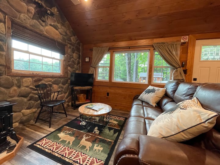 "Cottage 3rd Lake" At The Lakes Cottages - Old Forge, NY
