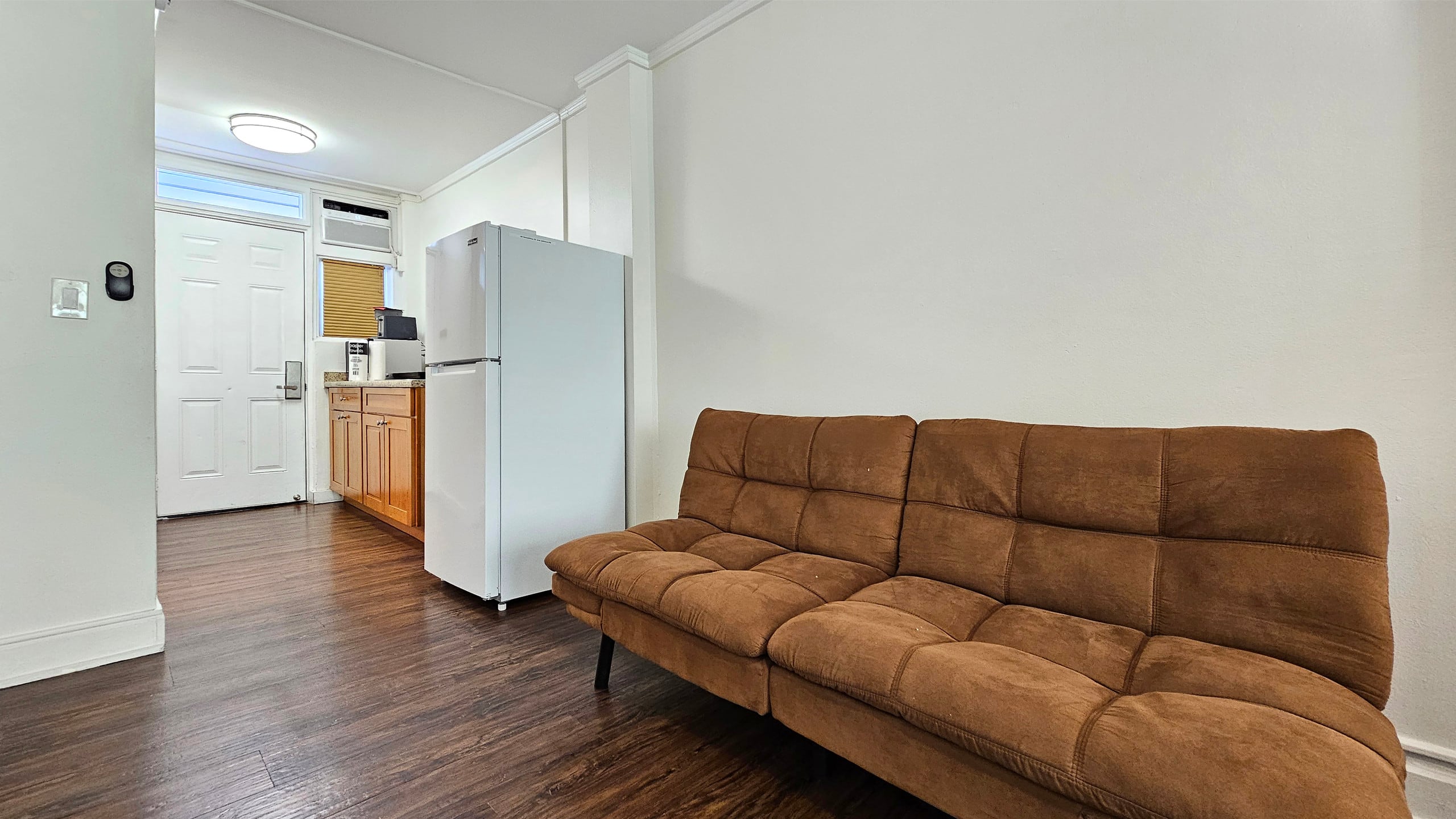 2413 401 Central Waikiki Living for Remote Workers - Image 5