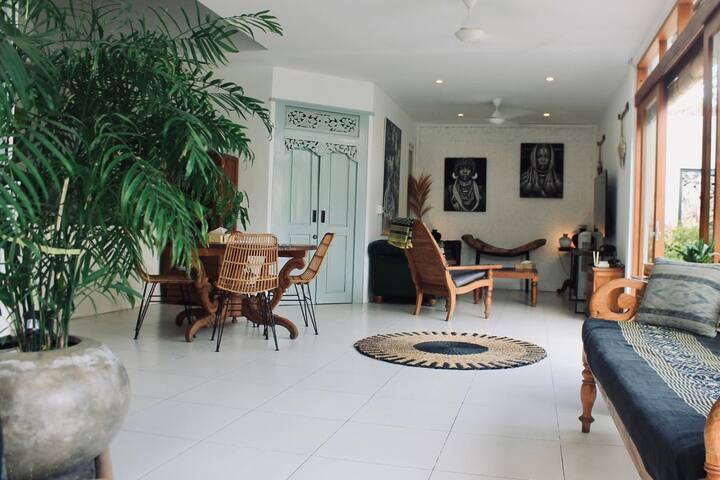 Ck Advice Boutique managed Airbnb listing 2