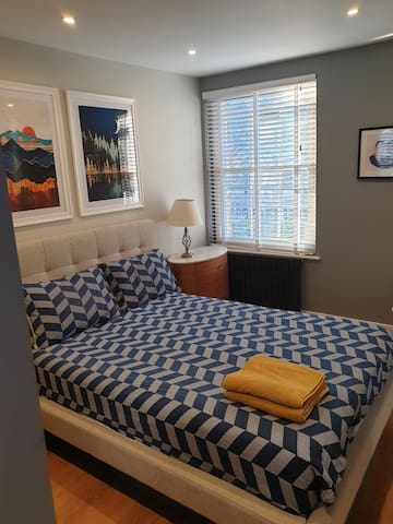 Newly Refurbed flat with balcony Oval/Kennington gallery image 3