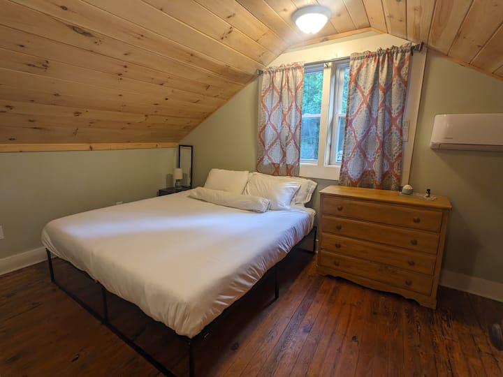 Kitanda 1 cha Kifalme