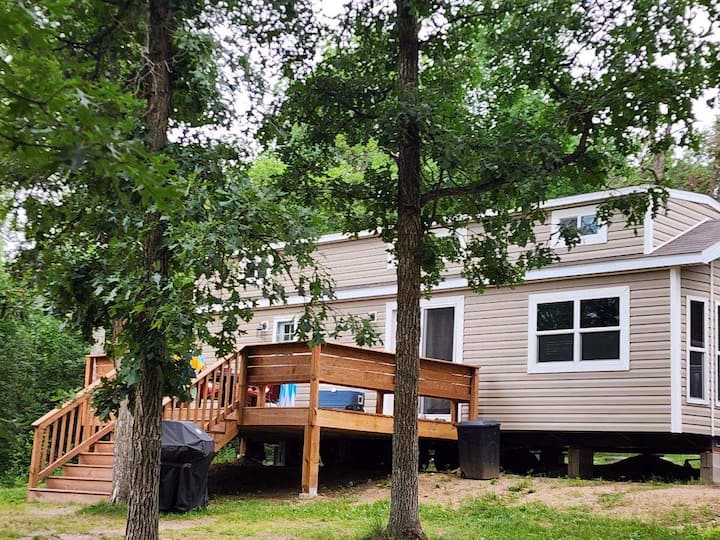 Lakeside Cottage At Bolton Bay On Long Lake - Park Rapids, MN
