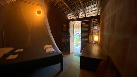 Juan | C A M P, Zipolite