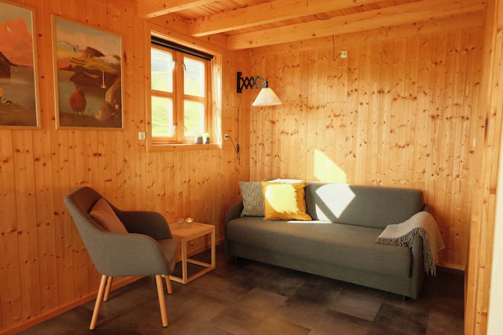 terna cottage by múlafossur; gásadalur, vágar