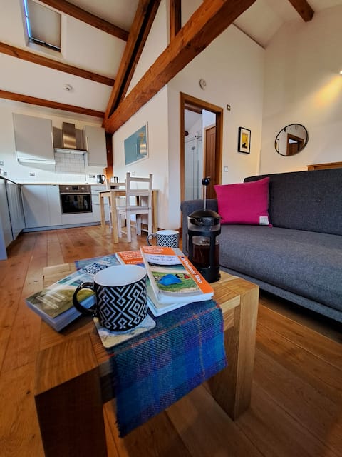 Tarbert, Isle of Harris. Studio Chalet.