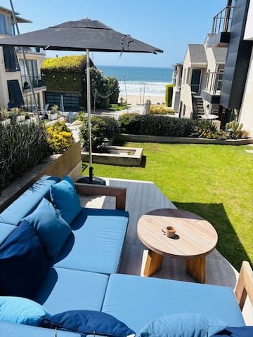 Rare 100 Block Manhattan Beach Walk-Street Home