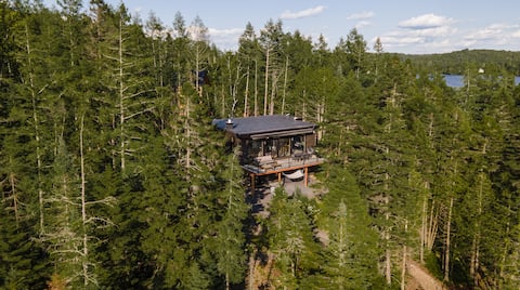 Lakefront Cottage | Private Dock, Hot tub & Views