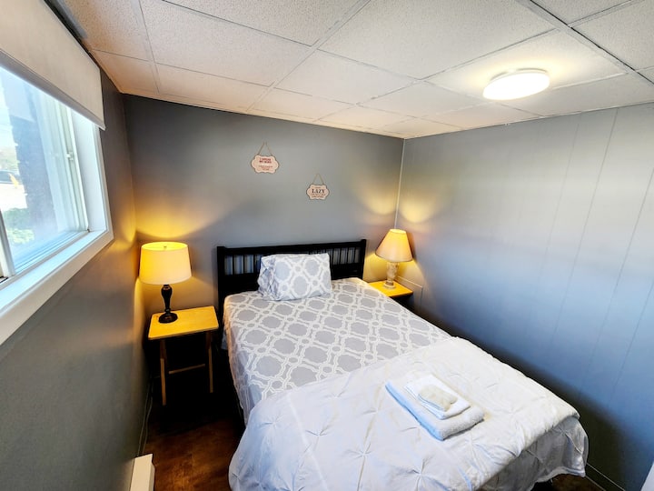 Main Level 1 Bdrm Apt In Heart Of Sudbury. - Grand Sudbury