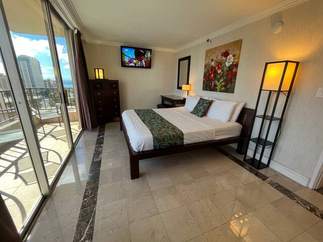 Rare find, actual 3 bdrm/2 bath with Ocean View gallery image 5