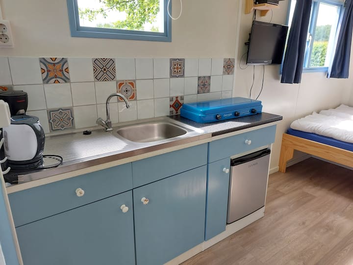 Tiny House In Pipowagen Snuitje - Enkhuizen