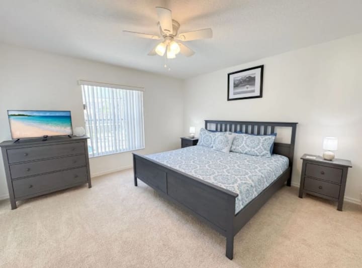 Bright and elegant, a perfectly space for peace and calm.