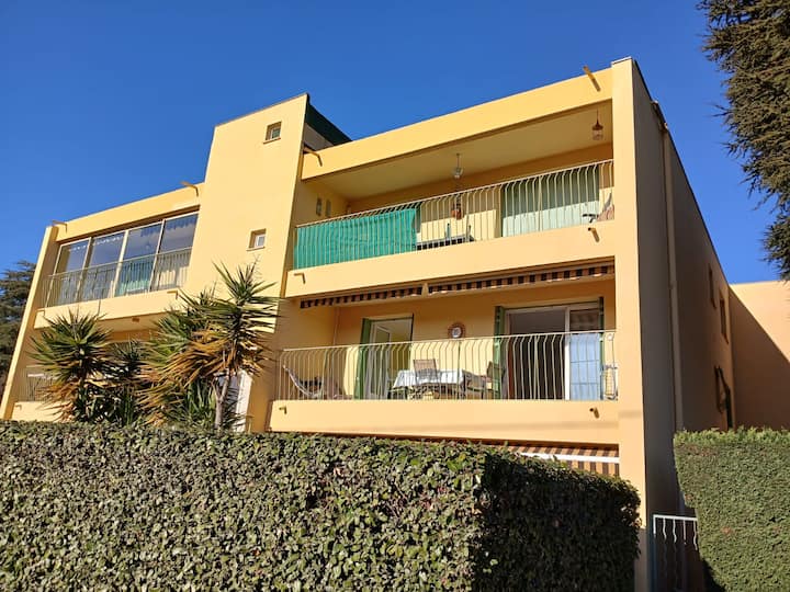 Appartement De Standing à 250m De La Plage - Bandol