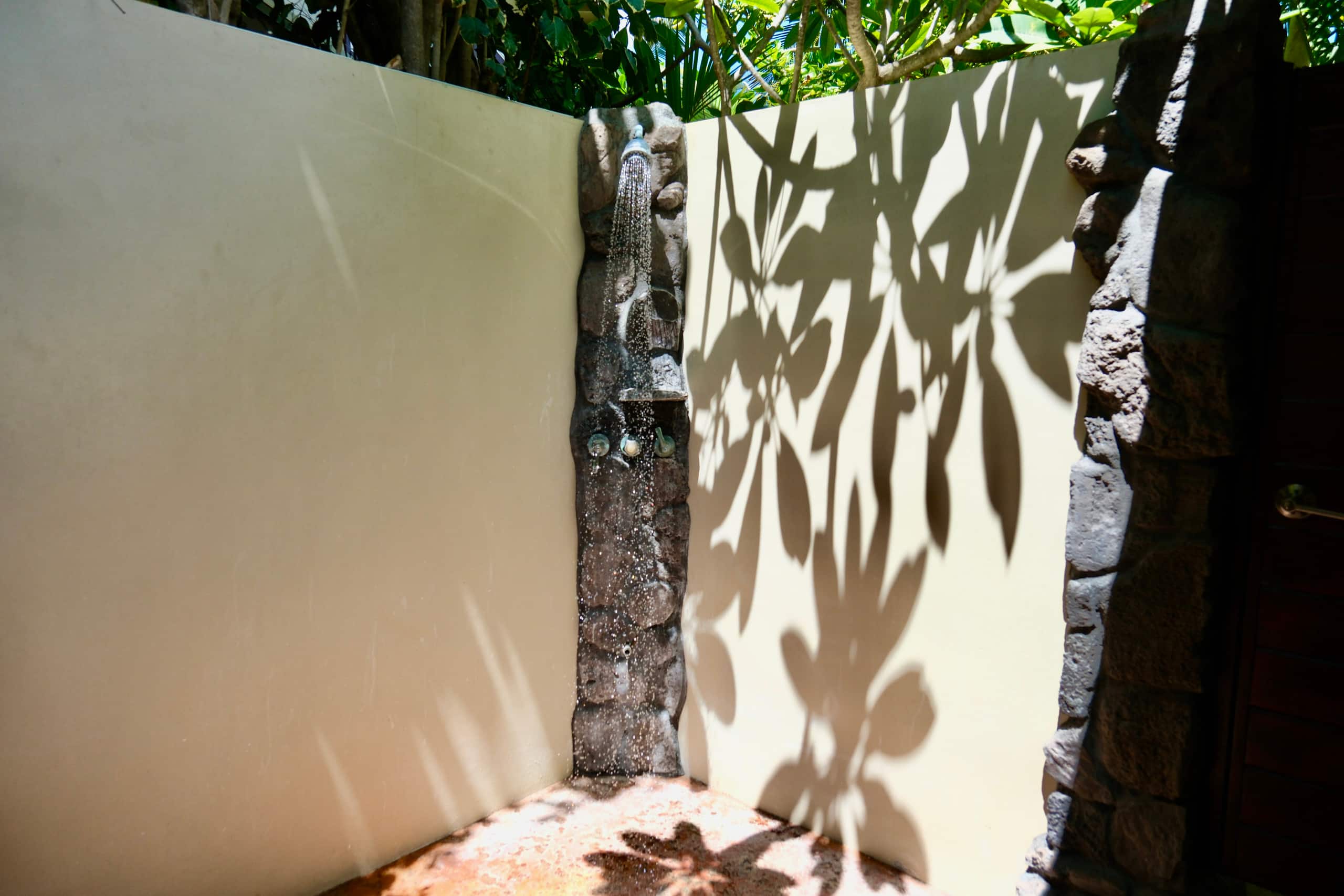 Oceanfront Cottage - 100 Foot Wave Getaways - Photo 27