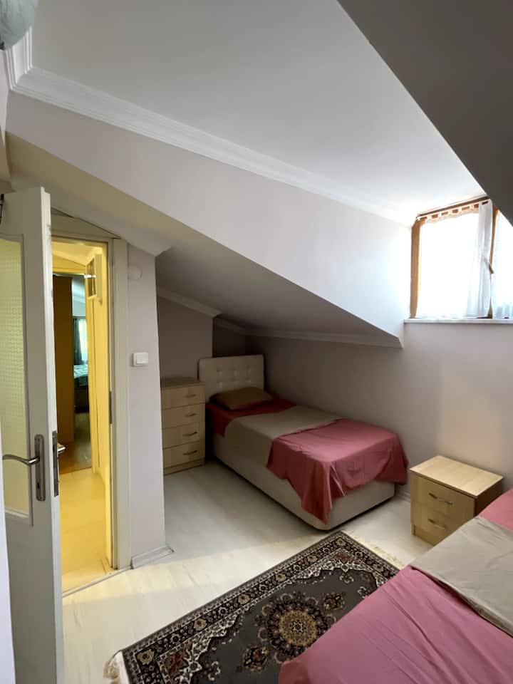 غرفة النوم 1