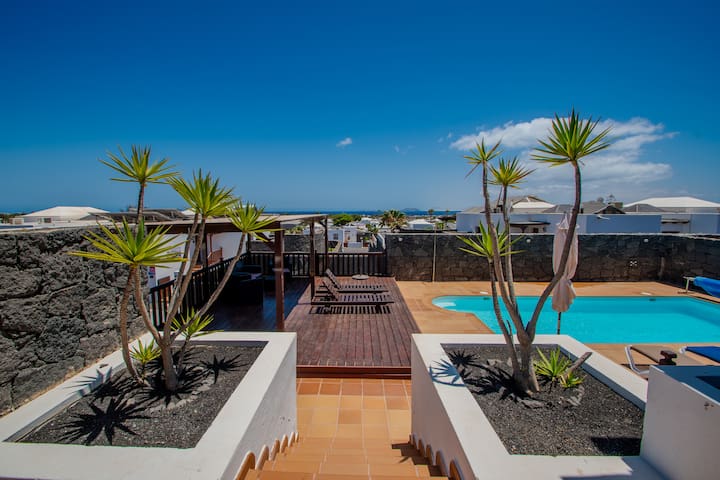 Alohey managed Airbnb listing 1