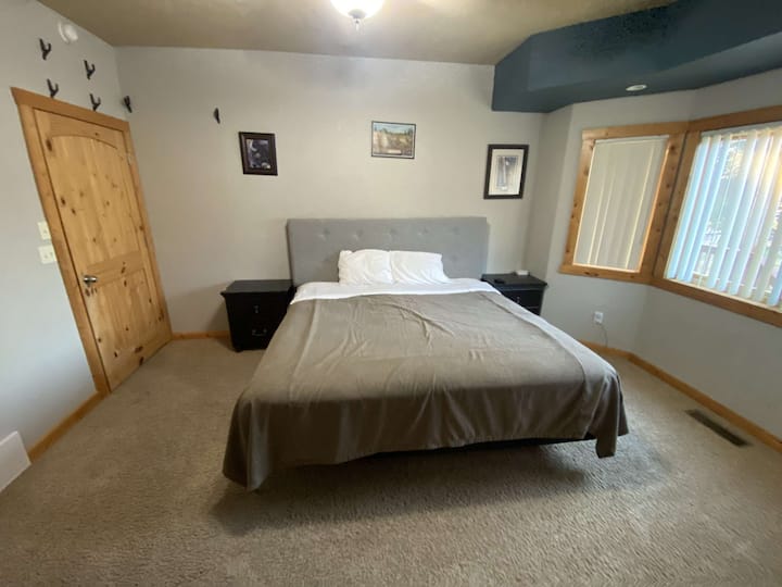 غرفة النوم 1