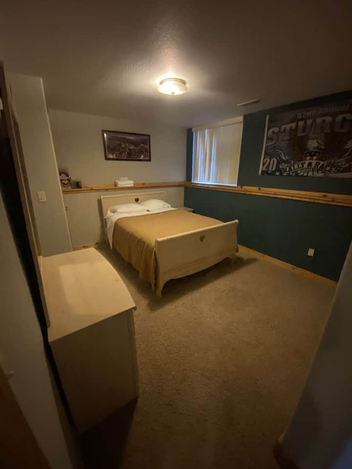 غرفة النوم 2