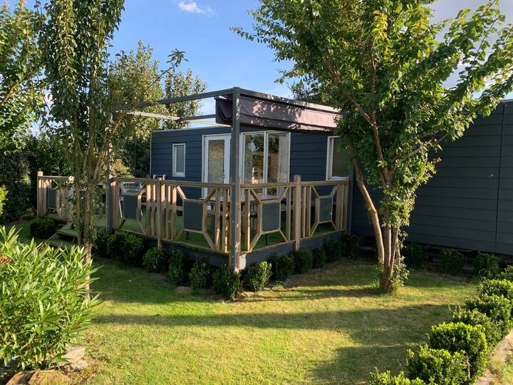 Mobil Home Dans Un éCrin De Verdure Avec Piscine - Angers