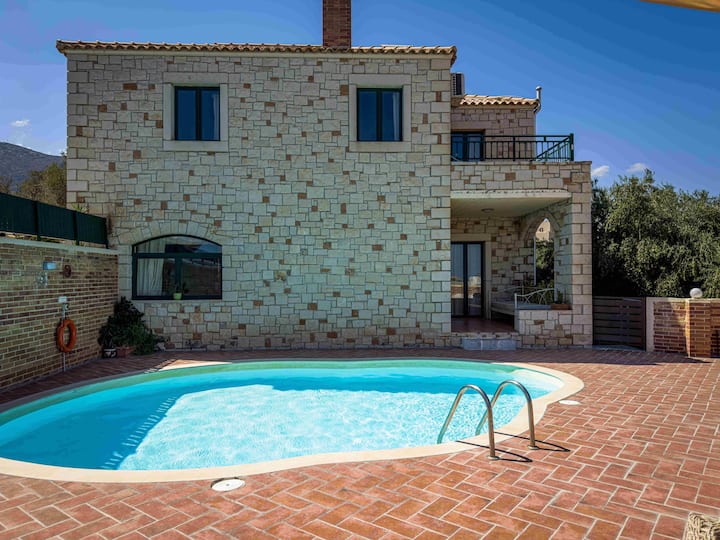 Niriides Villas | Sagini | Villa 3-bedrooms With Private Pool - Hersonissos