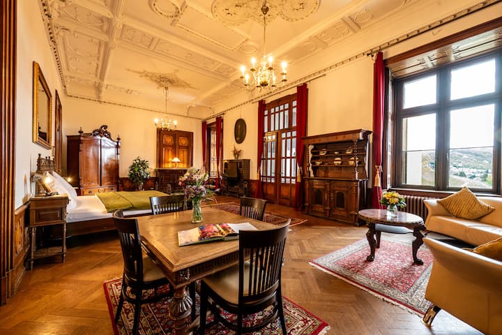 Elegant Royal Suite At Arenfels Castle - Bad Breisig
