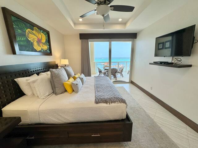 BEACHFRONT 2 BR/2.5 BA at Grand Caribe Resort! gallery image 4