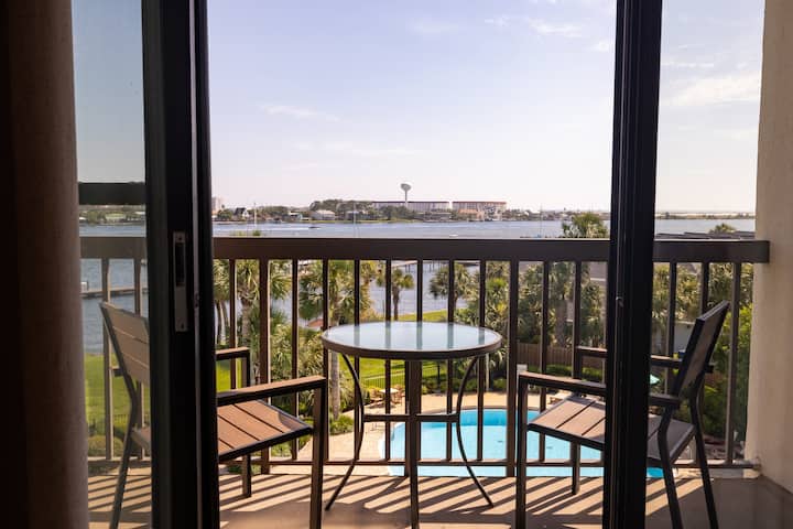 Welcome To Sunny Emerald Coast Florida! - Fort Walton Beach, FL