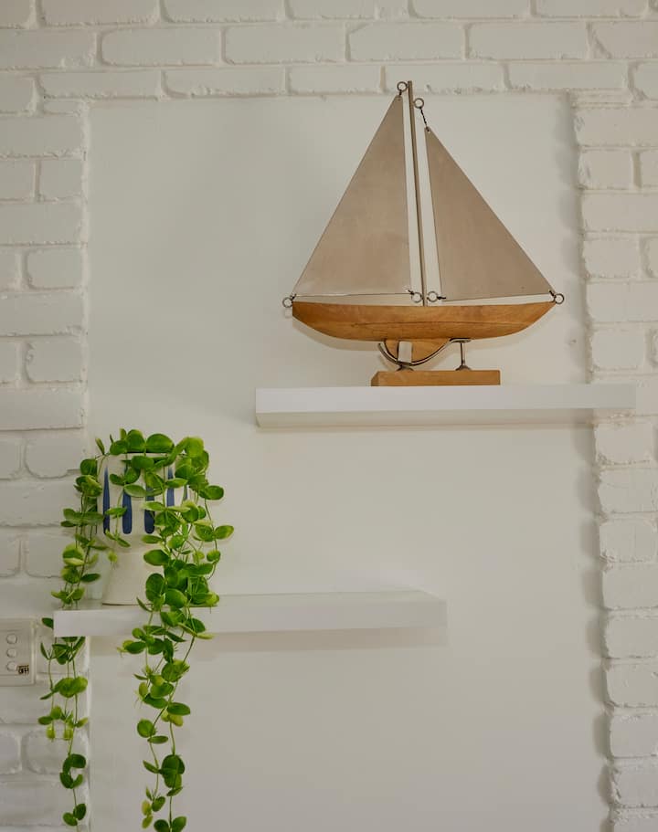 Arlingtons - The Coastal Studio - Portarlington