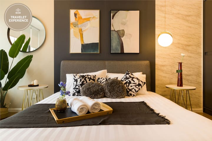 One Bedroom (Presidential Suite) · Happy Living Room @ Ceylonz Suite