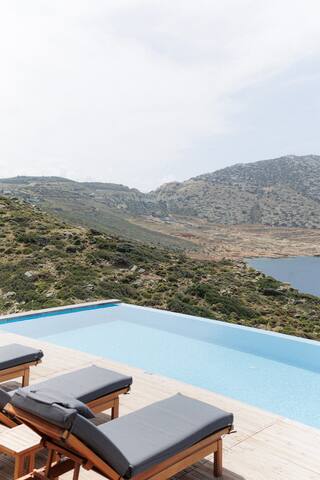 Villa ZEPHYROS with Private Pool gallery image 4