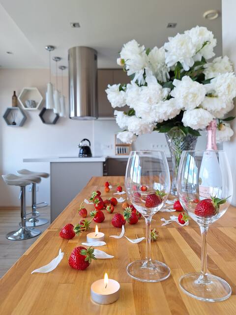 SUNSET Apartment - Brand new, Family friendly