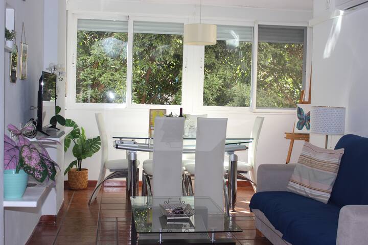 Modern & Bright Apartment 10 Minutes From&nbsp;The&nbsp;Sea - Málaga