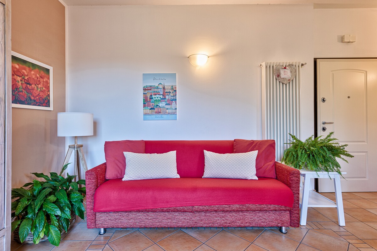 Anuncio de Airbnb popular: Large and elegant apartment with garden view en Arco