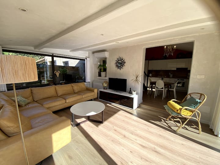 Charmante Maison De 57 M2 , 4 Personnes - Montauroux