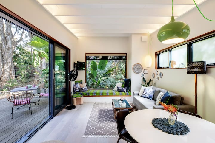 Relax In Haus Ooray Above Narrabeen Lakes - Sídney