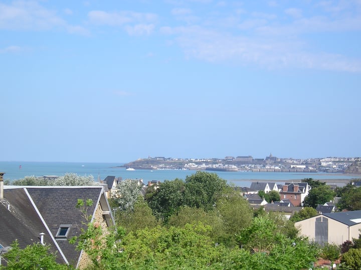 Les Glycines Micheline - Granville