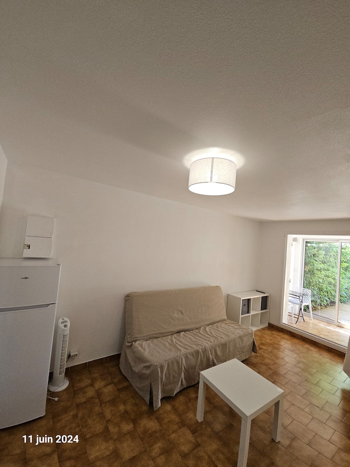 Appartement En Rez De Jardin - Le Castellet