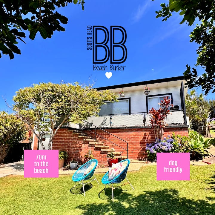 Beach Bunker: Retro Charm Steps To Scotts Beach - Scotts Head