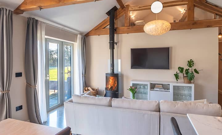 Hardwick Lodge Barn - Guest House In Rural Setting - Billing Aquadrome
