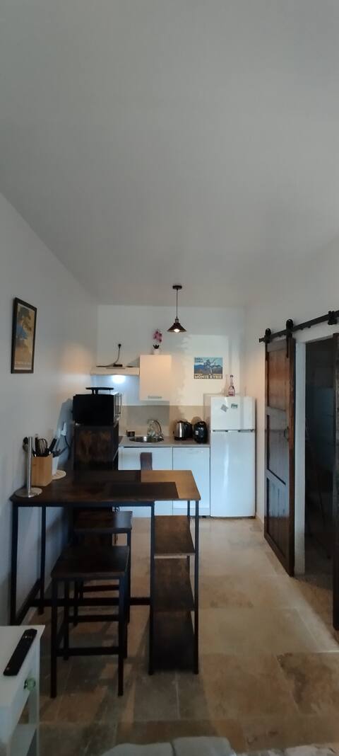 Propriété Airbnb réussie: Nice Studio between Sea and Mountain à Ghisonaccia