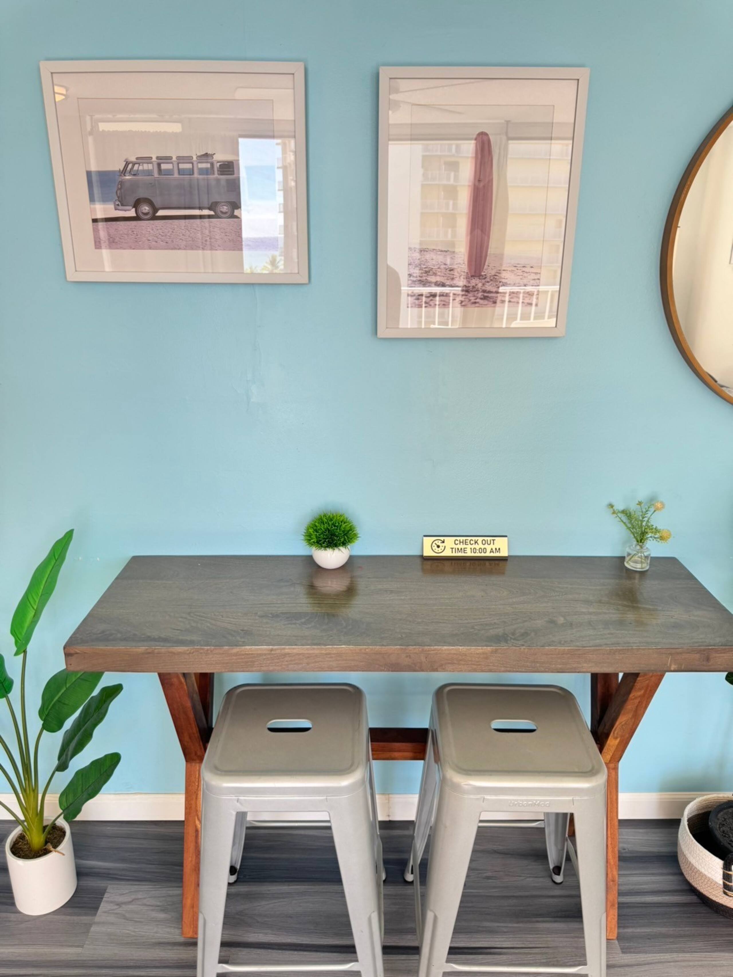 Condo in Honolulu · ★4.51 · Studio · 1 bed · 1 private bath - Image 6