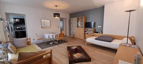 Airbnb performant: Beautiful 2-room apartment, hyper-central, very close to the Palais des Papes à Avignon