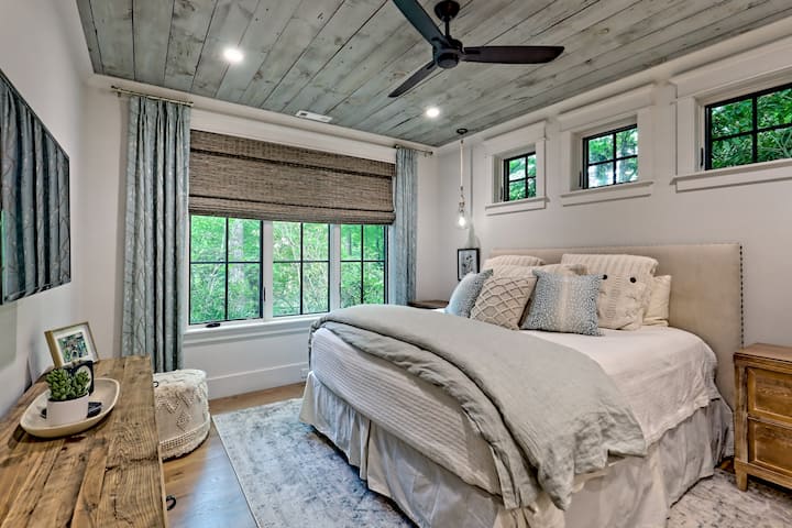 Lower level bedroom #2 with ensuite bath.
