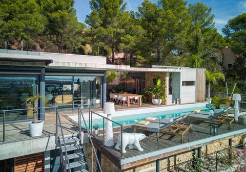 Sea view villa, swimmingpool, jacuzzi Hyeres